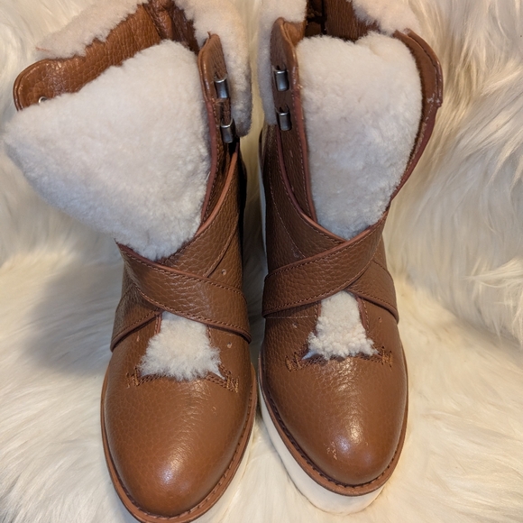 Coach Kenna Wedge Boot - Picture 4 of 5